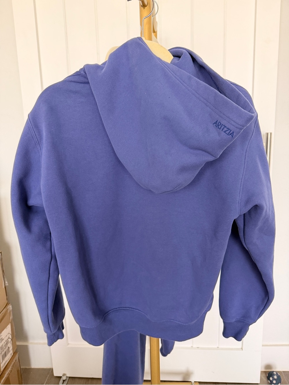 Aritzia Sweatfleece Cozy Fleece Hoodie and Jogger Set, Small - Picture 5 of 14